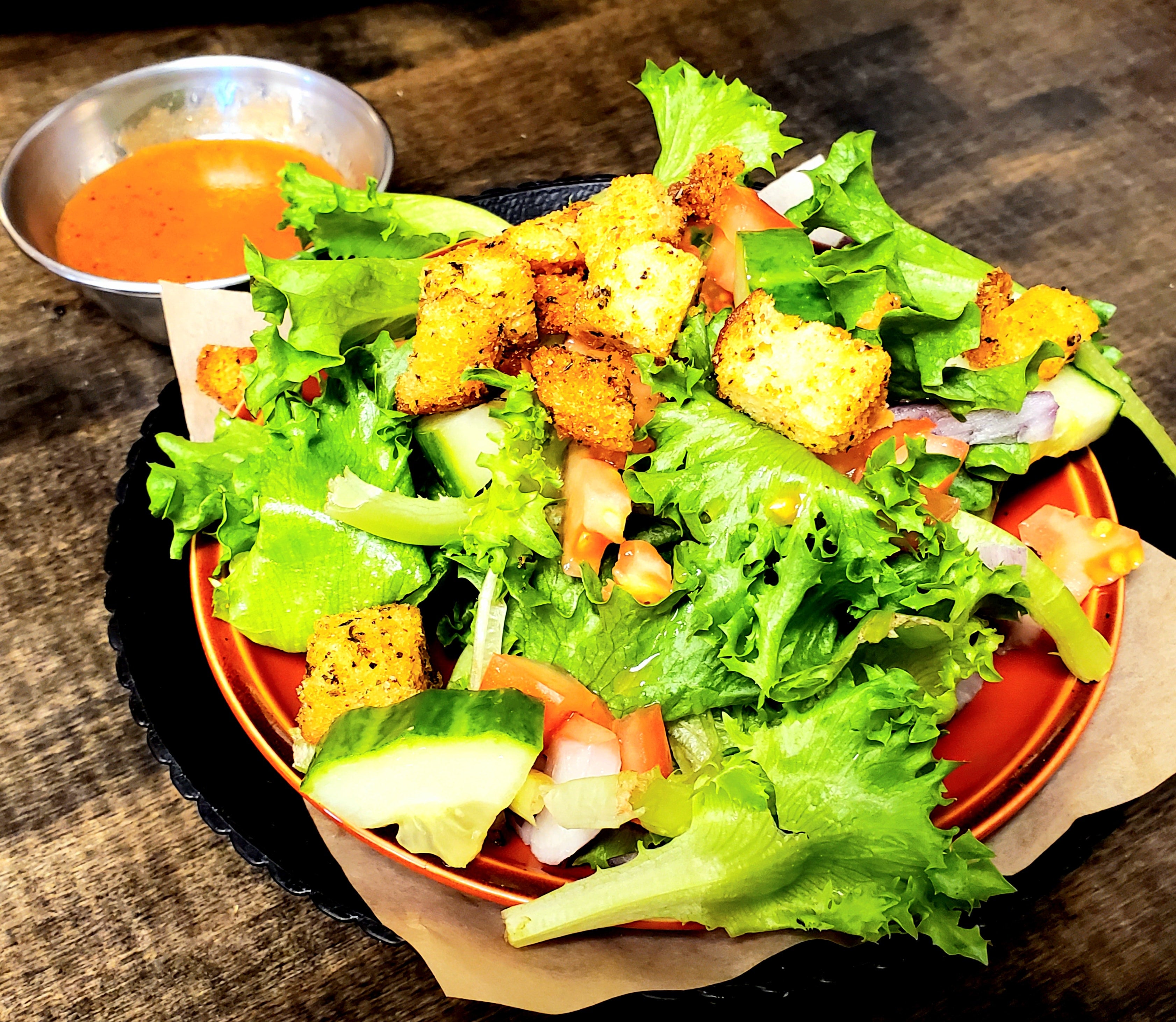 side-salad-the-barnyard